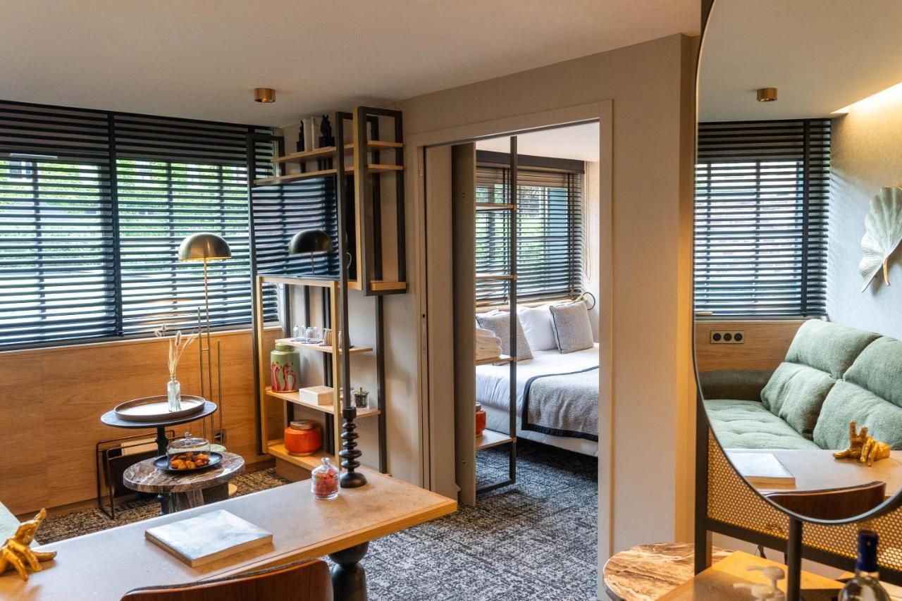 Hotel Chateau Jeanne & The Forest - Chateau De Montvillargenne 4*